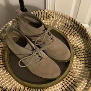 Sonoma Lace Up Booties, Tan Suede, Size 8.5,EUC gently worn Like New